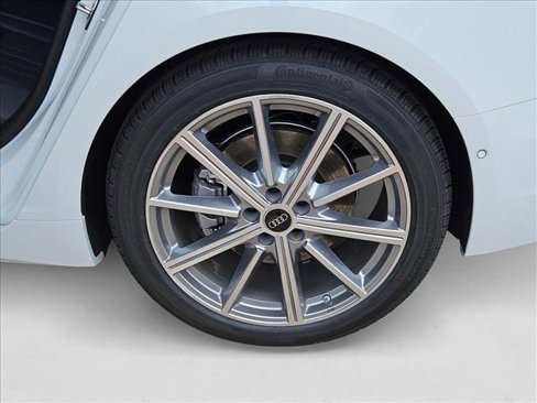 New 2025 Audi A6 2.0T Premium image 10