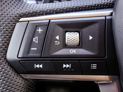 New 2025 Mitsubishi Outlander AWD image 27