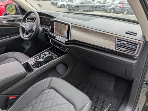 New 2025 Volkswagen Atlas SEL Premium R-Line image 37