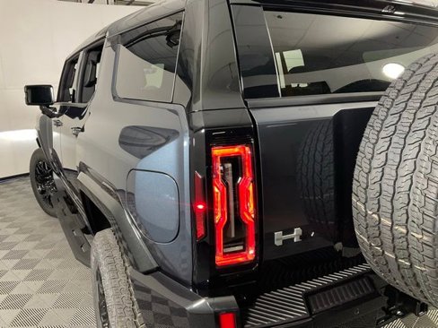 New 2026 GMC Hummer EV SUV image 35