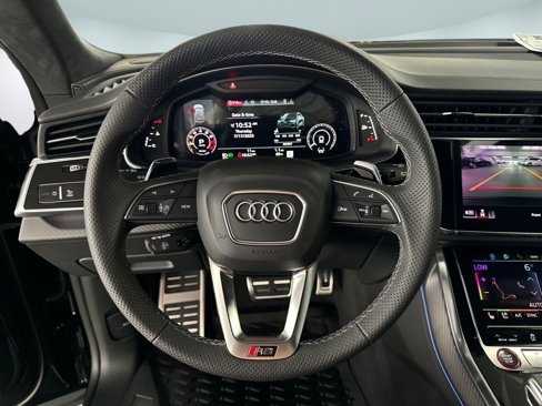 New 2025 Audi RS Q8 performance image 18