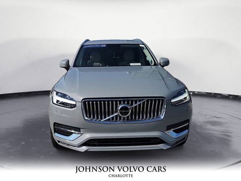Certified 2024 Volvo XC90 B6 Plus w/ Protection Package Premier image 9