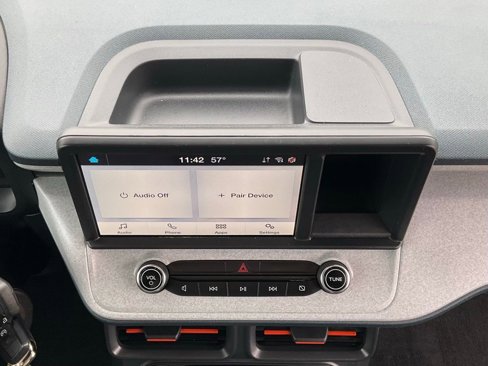 Certified 2024 Ford Maverick XLT w/ XLT Luxury Package image 32