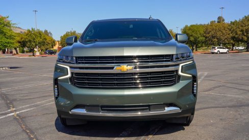 Used 2023 Chevrolet Suburban LT image 4