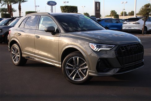 Used 2025 Audi Q3 2.0T Premium image 1