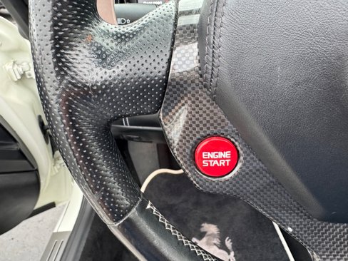 Used 2014 Ferrari California image 21