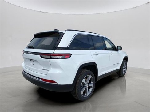 New 2025 Jeep Grand Cherokee Limited image 3