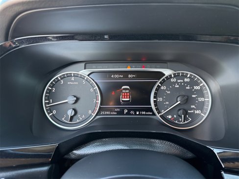 Used 2025 Nissan Pathfinder SV image 24