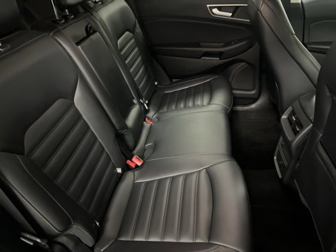 Used 2024 Ford Edge SEL image 59
