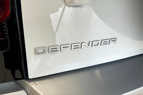 New 2025 Land Rover Defender 90 S image 12