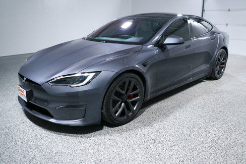 Used 2023 Tesla Model S Plaid image 11