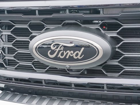 New 2025 Ford F250 Lariat image 4