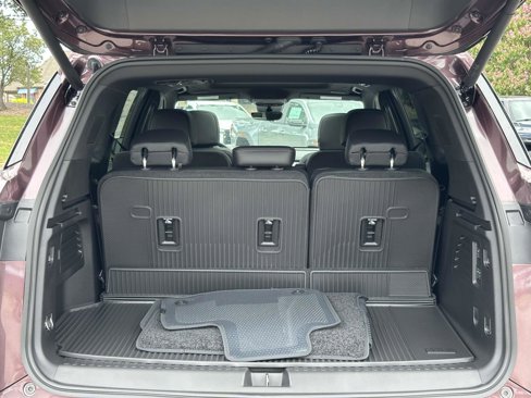 New 2026 Buick Enclave Avenir w/ LPO, Floor Liner Package image 13