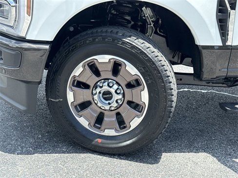 New 2025 Ford F250 King Ranch image 32