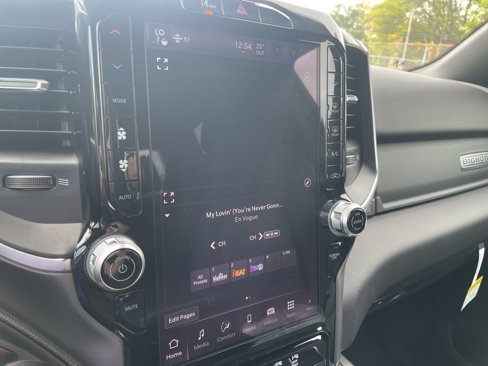New 2026 RAM 1500 4x4 Crew Cab image 24