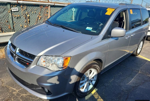 Used 2019 Dodge Grand Caravan SXT image 1