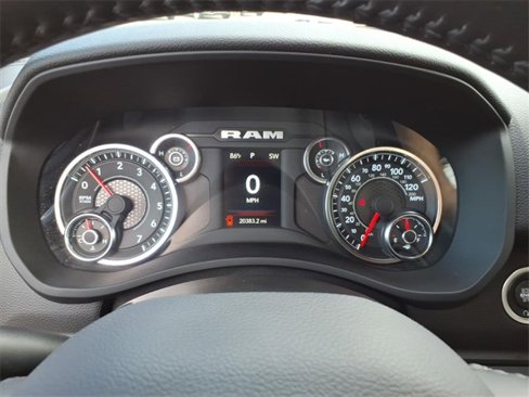 Used 2024 RAM 2500 Big Horn w/ Sport Appearance Package image 16