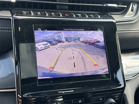 Certified 2023 Jeep Grand Cherokee Laredo w/ Luxury Tech Group I image 20