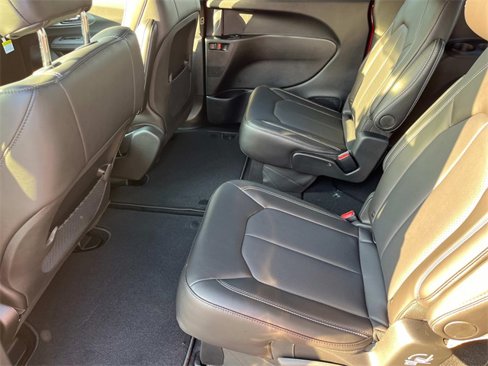 New 2026 Chrysler Voyager LX image 15