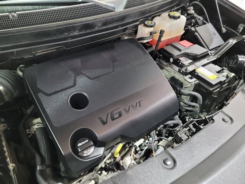 Used 2022 Chevrolet Traverse LT image 26