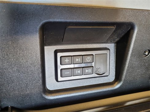 Used 2024 GMC Sierra 2500 AT4X image 11