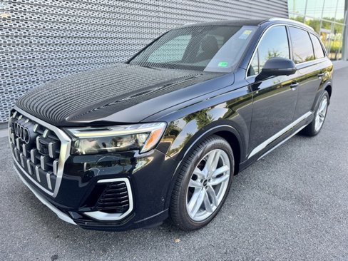 New 2025 Audi Q7 3.0T Premium Plus image 1