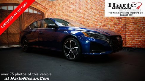 Used 2024 Nissan Altima 2.5 SR image 1