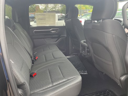 New 2026 RAM 1500 4x4 Crew Cab image 16