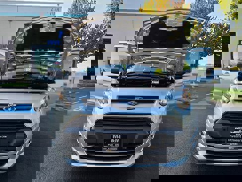 Used 2015 Ford Transit Connect XLT image 29