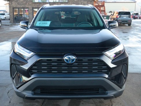 Used 2024 Toyota RAV4 XLE image 6