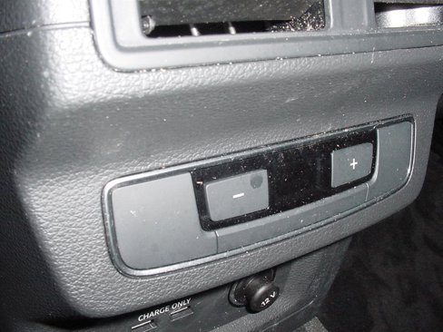 Used 2022 Audi SQ5 Premium image 41