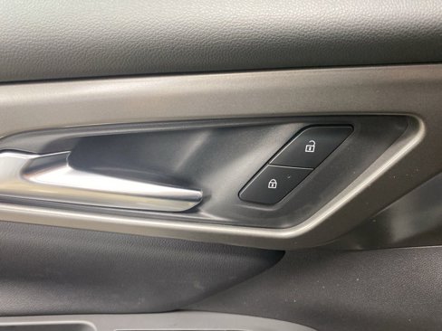 New 2026 Chevrolet Traverse LT w/ LPO, Floor Liner Package image 33