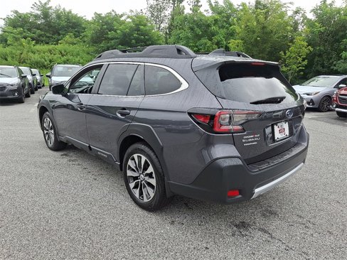 Certified 2025 Subaru Outback Limited w/ Popular Package #2 image 5