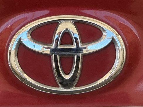 Used 2013 Toyota Corolla LE image 8