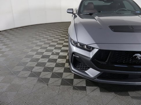 Used 2025 Ford Mustang GT image 11