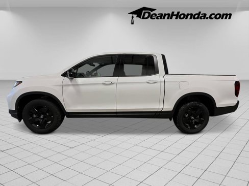 New 2025 Honda Ridgeline Black Edition image 2