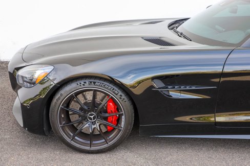Used 2018 Mercedes-Benz AMG GT R image 11