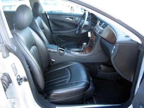 Used 2006 Mercedes-Benz CLS 500 image 16