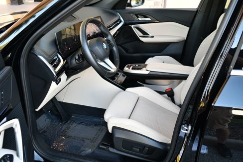 Used 2023 BMW X1 xDrive28i w/ Convenience Package image 40