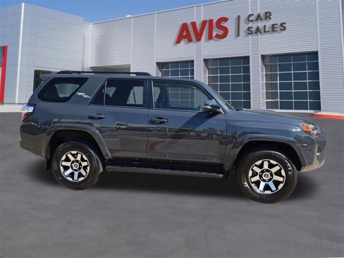 Used 2024 Toyota 4Runner TRD Off-Road Premium image 5