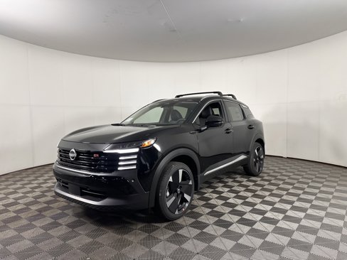 New 2026 Nissan Kicks SR image 3