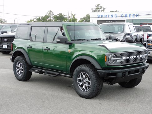 New 2024 Ford Bronco Badlands image 5