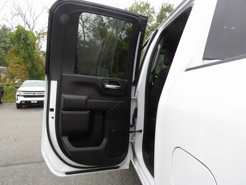 Used 2023 GMC Sierra 2500 Pro w/ Convenience Package image 19