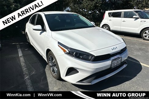 Certified 2024 Kia Forte LXS image 1