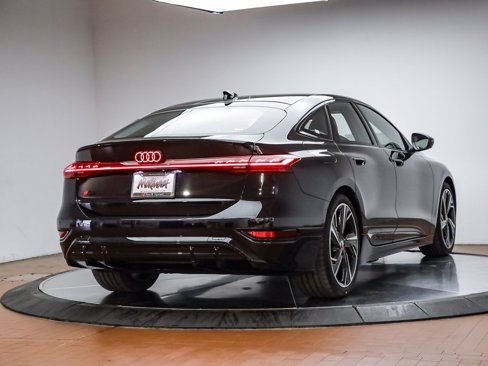 New 2025 Audi S6 e-tron Prestige image 8