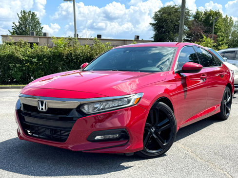 Used 2018 Honda Accord Sport image 3