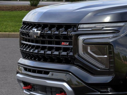 New 2026 Chevrolet Suburban Z71 image 13