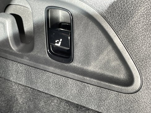 New 2026 Mercedes-Benz E 53 AMG 4MATIC Sedan image 11