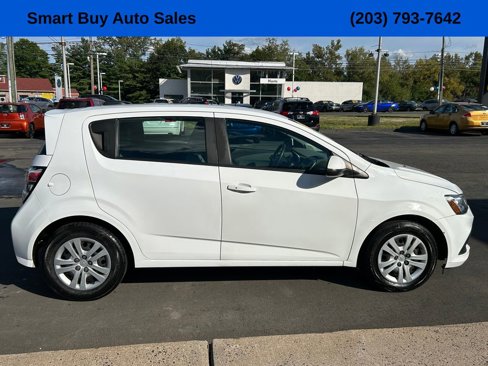Used 2020 Chevrolet Sonic LT image 5
