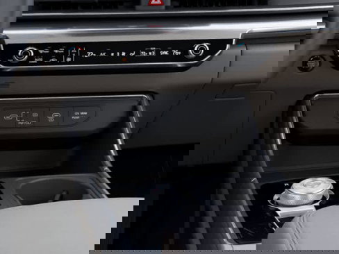 New 2026 Kia Carnival LXS image 23